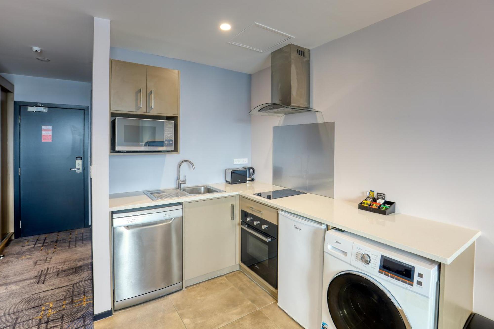 Marsden Suites Albany โอ๊คแลนด์ ภายนอก รูปภาพ